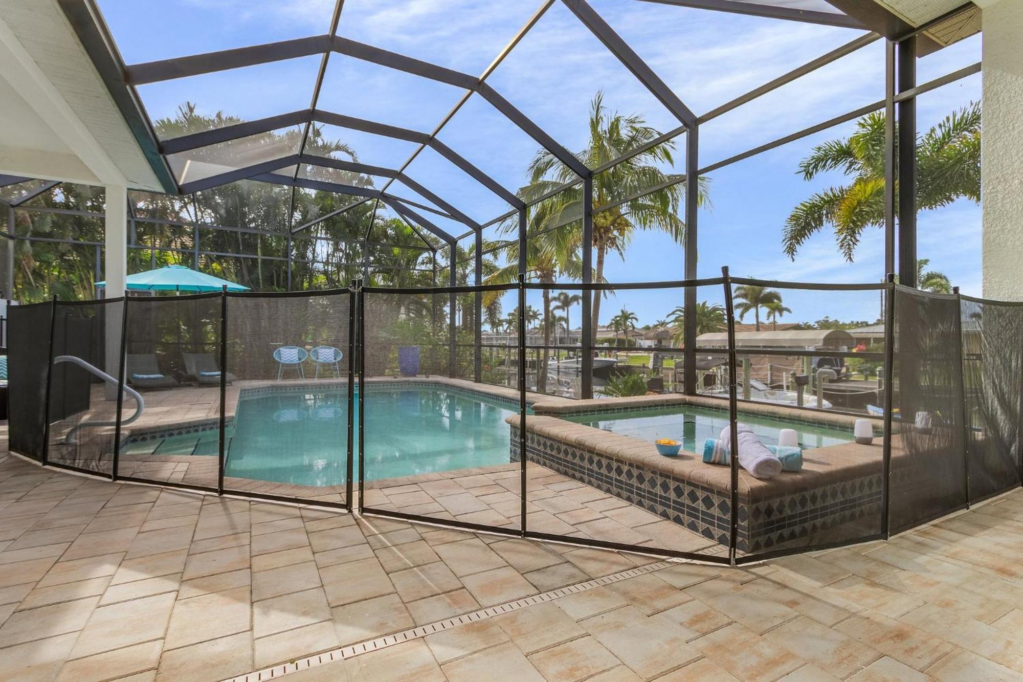Villa Azurro, Cape Coral Exterior foto